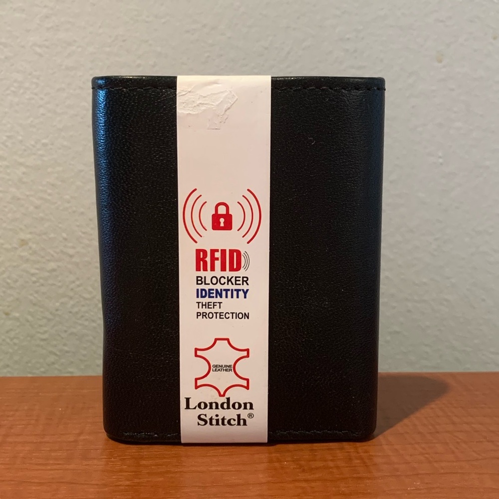 NWT London Stitch RFID Wallet
